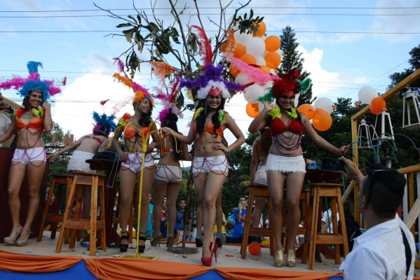 Capitalinos celebran el 436 aniversario de Tegucigalpa