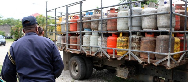 Decomisan camión con 304 chimbos de gas en El Progreso
