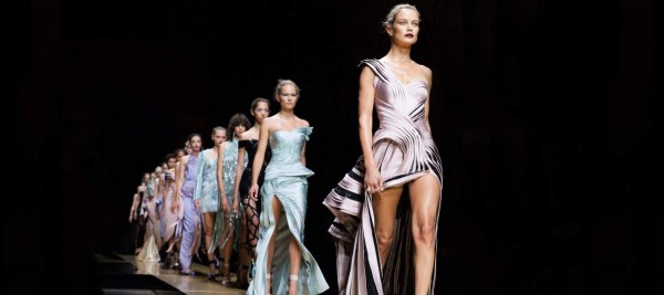 Versace no desfilará en la alta costura de París