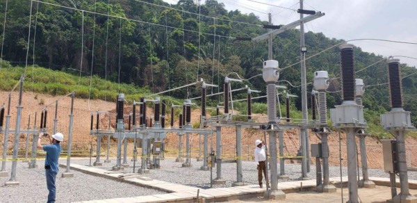 Enee: sin operar el 52% de 4,000 MW contratados