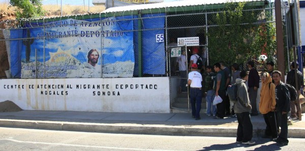 Deportaciones no detienen a hondureños en ruta a EUA