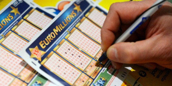 Francés gana dos veces un millón de euros en la lotería en 18 meses