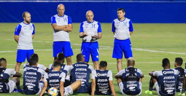 Selección de Honduras comenzó trabajos pensando en vencer a Puerto Rico y Chile