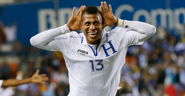 El hondureño Carlo Costly, cerca de jugar en Argentina