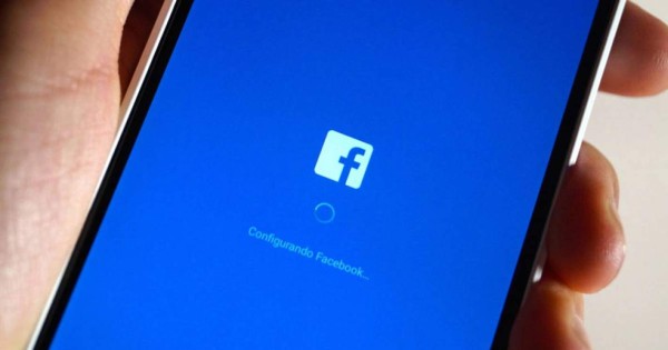 Facebook eliminará las noticias falsas sobre la vacuna de la covid-19