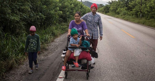 Honduras niega que no quiera recibir a retornados como afirma Guatemala