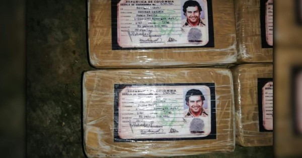 Con el rostro de Pablo Escobar: así mandan los paquetes de cocaína a Honduras