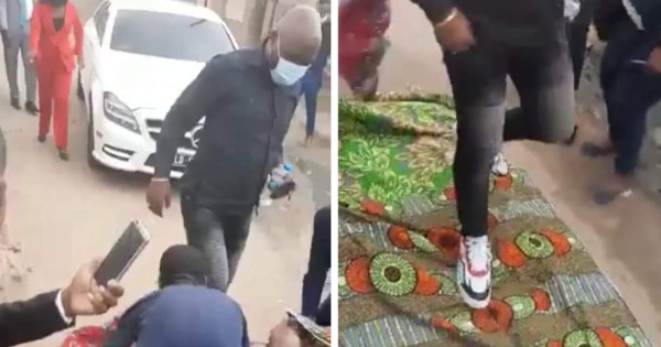 Video viral: feligreses impiden que pastor toque el suelo porque es 'pecaminoso'
