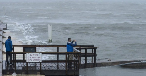 La tormenta tropical Claudette deja inundaciones y tornados en EEUU