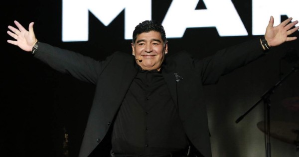 Maradona, el icono eterno que tocó el cielo y bajó al infierno