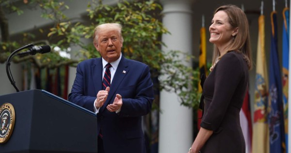 Trump nombra a la jueza Amy Coney Barrett a Corte Suprema de EEUU