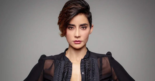 La mexicana Paola Núñez se medirá a los zombis de 'Resident Evil' en Netflix