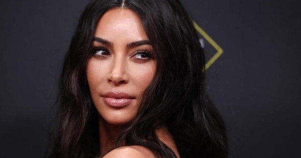 Kim Kardashian entra en la lista de billonarios de Forbes por sus negocios