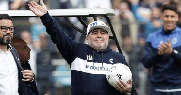 Murió Diego Armando Maradona en Argentina