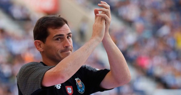 Iker Casillas se retira del fútbol