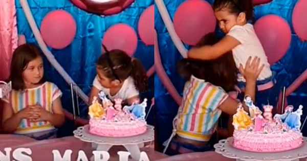 Video viral: Niña desgreña a su hermanita por soplar las velas de su pastel