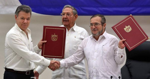 El acuerdo de paz de Colombia cumple dos años en un mar de dificultades