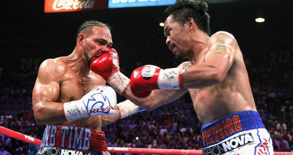 Pacquiao vence a Thurman y captura cetro wélter