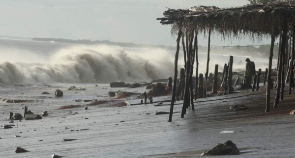 Por marejadas extienden alerta verde en la zona sur de Honduras