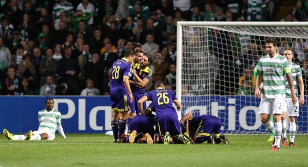 Un error de Emilio Izaguirre deja eliminado de la Champions al Celtic