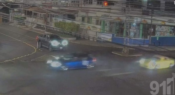 VIDEO: Captan choque de carrera clandestina en Tegucigalpa que casi termina en tragedia