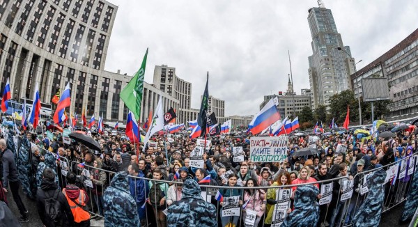 Unos 40.000 manifestantes en Moscú para exigir elecciones libres