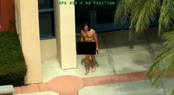 Un hombre desnudo y armado irrumpe en una iglesia de Las Vegas