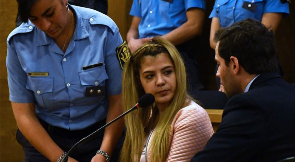 Mujer condenada a 13 años de cárcel en Argentina por cortar genitales a su amante