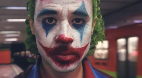Luisito Comunica se disfraza del 'Joker' y camina por las calles de Ciudad de México