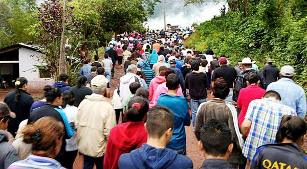 Con caravana dan el último adiós a vicealcaldesa