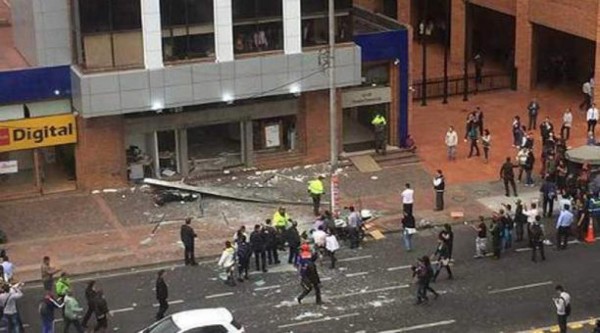 Dos explosiones en Colombia dejan al menos 5 heridos