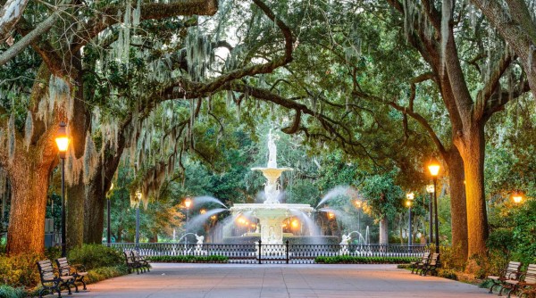 Descubra la misteriosa ciudad de Savannah, Georgia