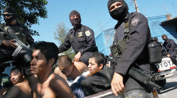 ONG salvadoreñas piden el fin de la ofensiva contra las pandillas por violación de DDHH