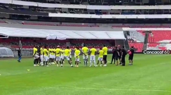 Olimpia reconoció el estadio Azteca y se reporta listo para la batalla ante América