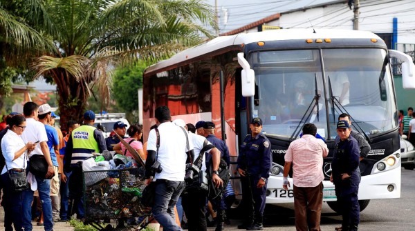 Gobierno de Honduras apoyará con microempresas a los deportados
