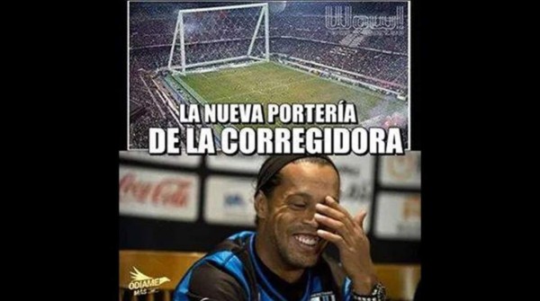 Con memes se burlan del penal fallado por Ronaldinho