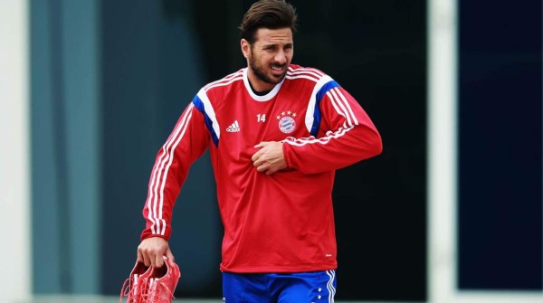 Claudio Pizarro se despide del Bayern Múnich
