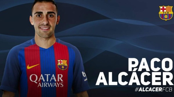 El delantero Paco Alcácer, nuevo jugador del Barcelona