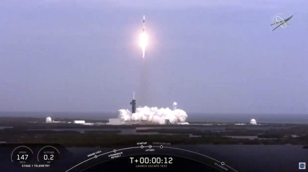 SpaceX destruye un cohete antes de enviar su Crew Dragon con humanos