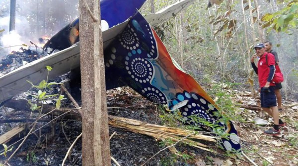 Se presume que la aeronave estalló en llamas al estrellarse pues casi todos los restos, a excepción de la cola del aparato, terminaron quemados.