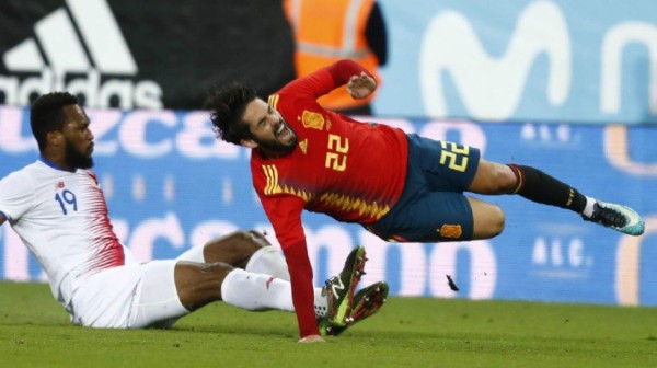 Isco, es baja contra Rusia y es duda para el clásico de Madrid