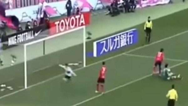 Video: Así fue el primer gol del 2018 en el fútbol mundial