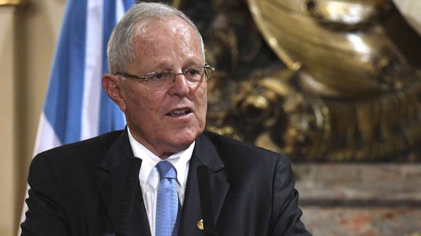 Congreso de Perú debatirá destitución de Kuczynski