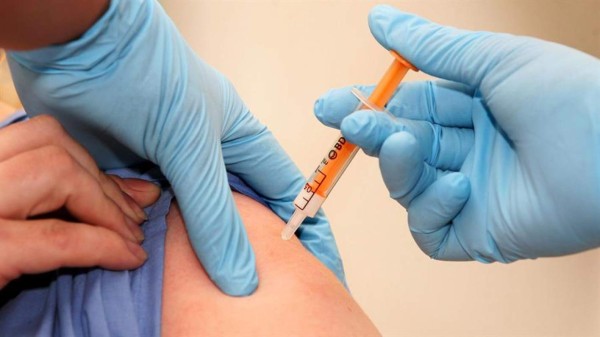 El 35% de los estadounidenses no se vacunaría contra el coronavirus  