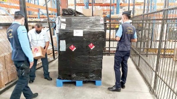 Decomisan más de 800 kilos para fabricar drogas sintéticas