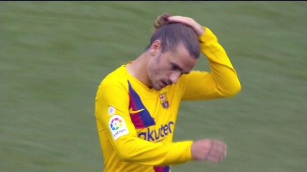 ¡Ver para creer! El increíble fallo de Griezmann frente a la portería del Valladolid