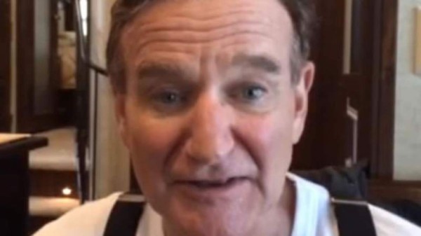 Revelan video que Robin Williams envió a una fan antes de morir  