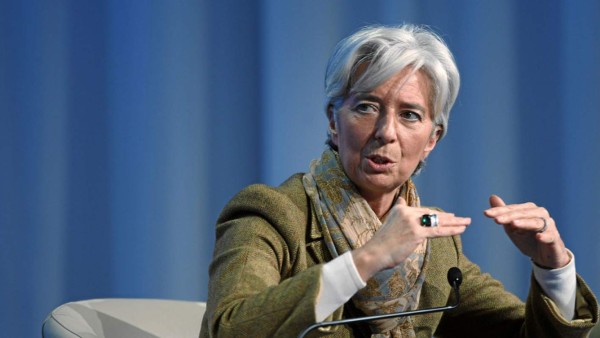 FMI pide medidas para impulsar mercado laboral