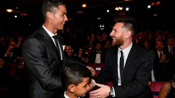 ¡Sorpresa! Cristiano Ronaldo es ofrecido al Barcelona, según la BBC