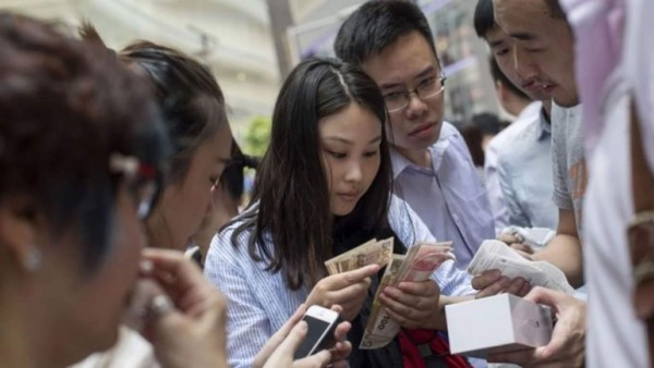 Por querer comprar el iPhone 6S chinos venden esperma y órganos